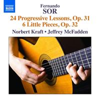 Naxos Deutschland Musik & Video Vertriebs-GmbH / Poing 24 Progressive Lessons op.31/6 Little Pieces op.32