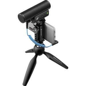 Sennheiser MKE 400 Mobile Kit Cameramicrofoon Zendmethode:Kabelgebonden Incl. windkap, Incl. kabel, Incl. tas, Incl. klem, Incl. standaard