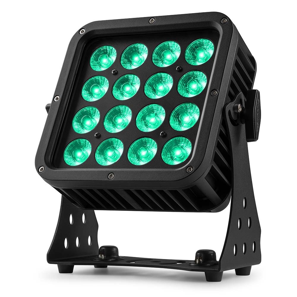 Beamz StarColor135 LED floodlight voor buiten 16x 8W RGBA IP65