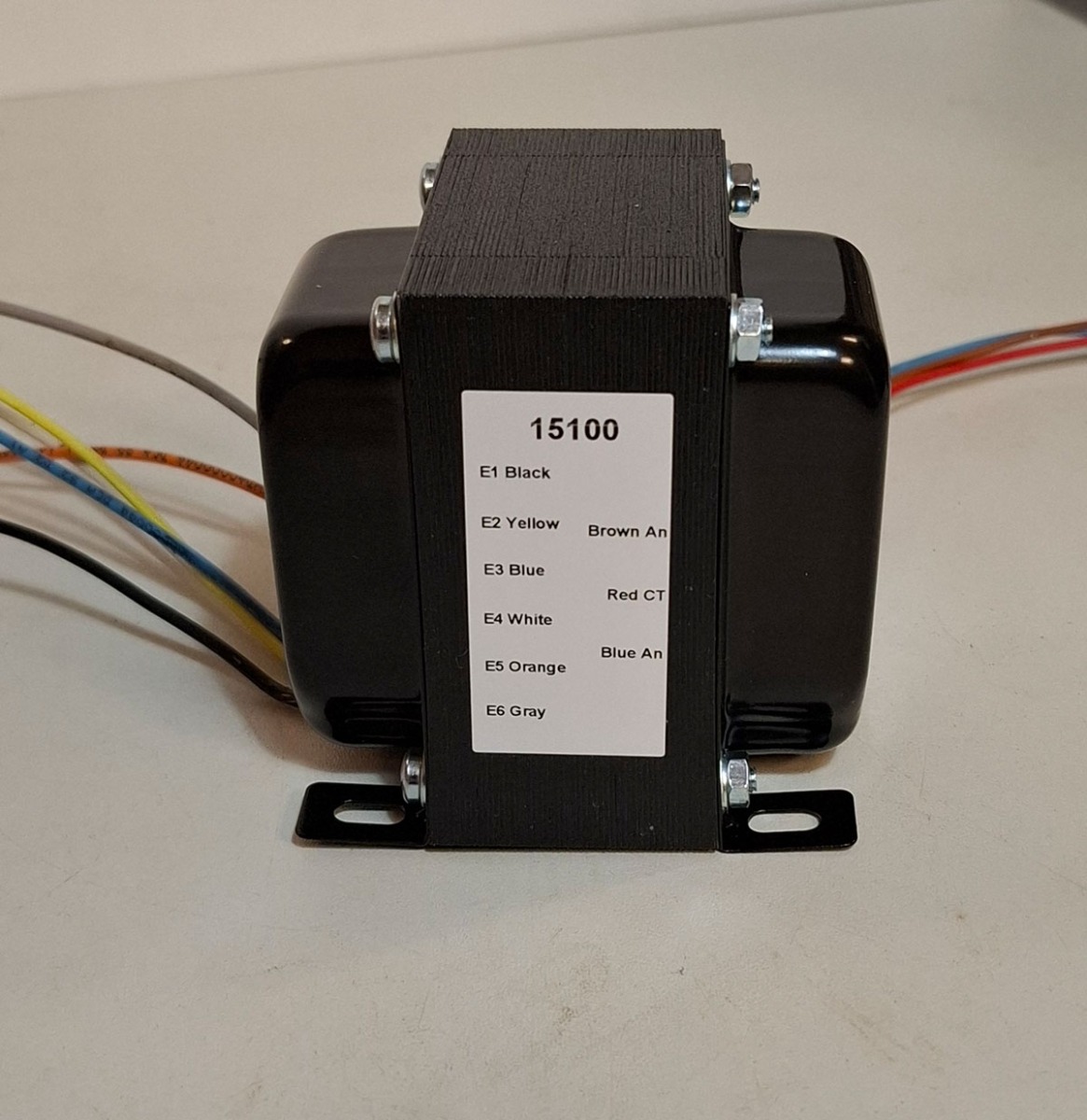 Fiftiesstore Uitgangstransformator voor AMI Versterker met 6973 Buis