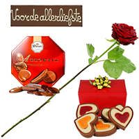 Boeketcadeau Chocolade pakket met rode roos bezorgen