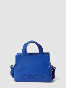 Calvin Klein, Ck Neat Handtasche 21 Cm in blau, Henkeltaschen für Damen