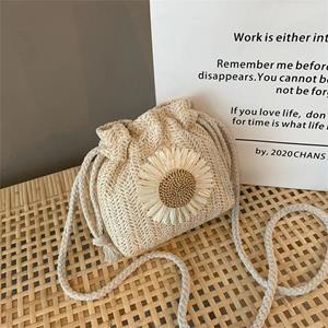 YuTao Soliloquy 028 New Summer Beach Wind Cute Sunflower Crossbody Woven Bag Handmade Crochet Round Straw Bag Female Bag Beach Bag