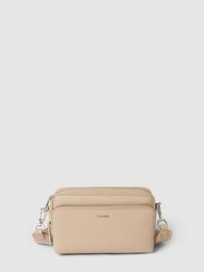 Calvin Klein Mini Bag "CK MUST CAMERA BAG W/PCKT LG", mit verschließbarer Vordertasche