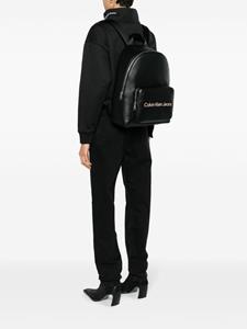 Calvin Klein Jeans debossed-logo leather backpack - Zwart