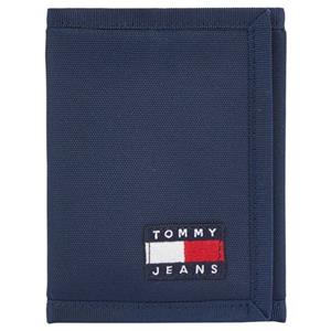 Tommy Jeans Geldbörse "TJM ESS DAILY NYLON TRIFOLD", im praktischen Format
