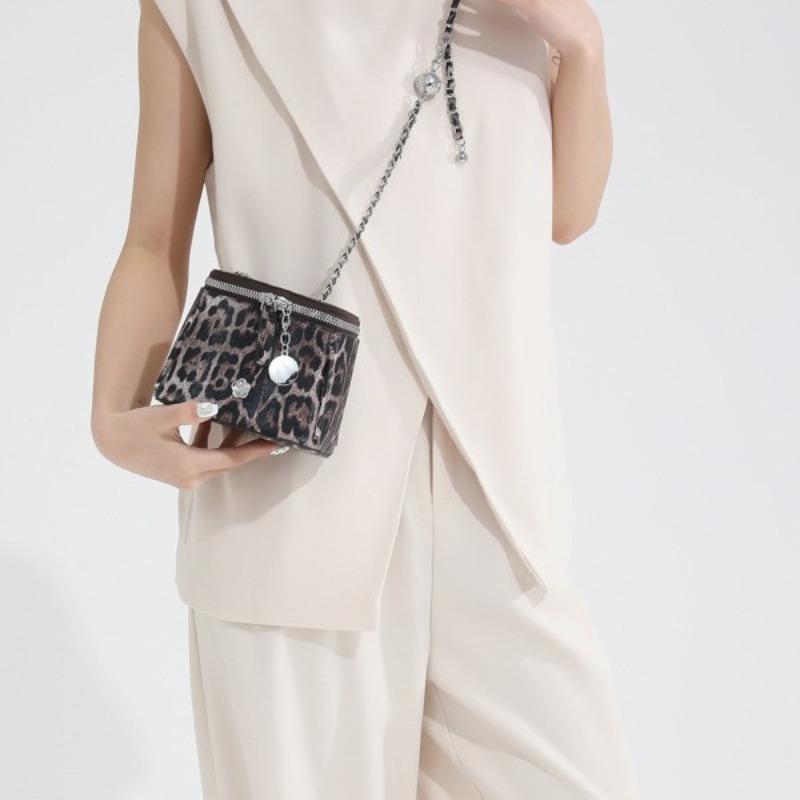 JINBAOSEN BAG Summer Versatile Mini Niche Crossbody Bag for Women 2024 New Leopard Print Box Bag Fashionable Single Shoulder Chain Bag