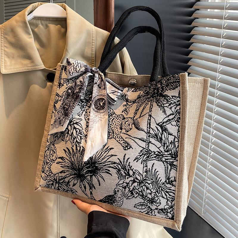 Pocket Campus Large Capacity Canvas Bag Fashion Shopping Bag Portable Shoulder Tote Bag