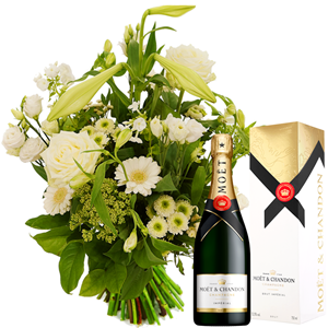 Boeketcadeau Speels boeket wit + Moet Chandon Brut