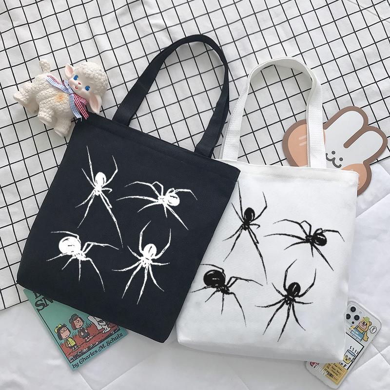 Iaidegou-4 Japanse Evil Spider Print Canvas Tas Casual Nieuwe Punk Y2k Donkere Vrouwelijke Schoudertas Hiphop Vintage Shopper Tas met Grote Capaciteit 24*26cm