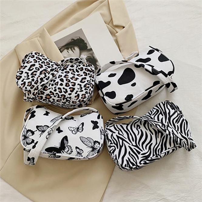 Wild Nights Crossbodytas met dierenprint Vintage kleine schoudertas Casual damestassen Cow pattern