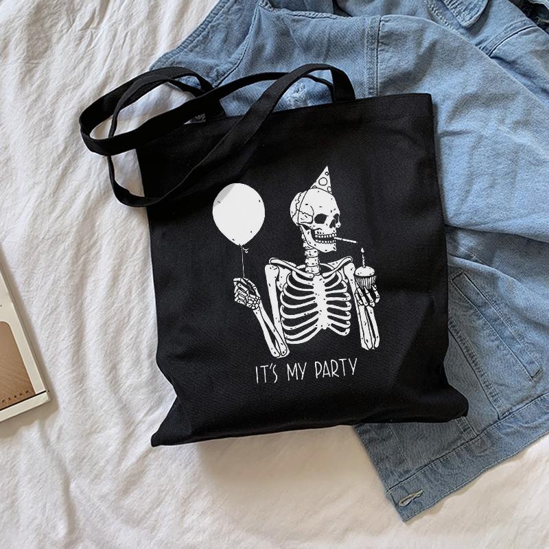Aidegou17 Gotische schedel canvas tas Letter print cartoon leuke dames tas hip hop casual Harajuku donkere shopper tas grote capaciteit schoudertassen 24*26cm