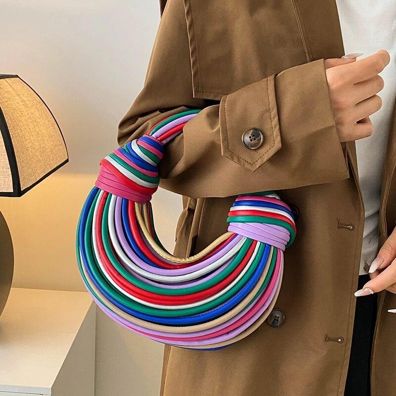 RUWB BAGS Nieuwe unieke luxe regenboog kleurrijke noedels vorm ontwerper dames dame handtas clutch bag vrouw bakken portemonnees diner onderarmtassen veelkleurig