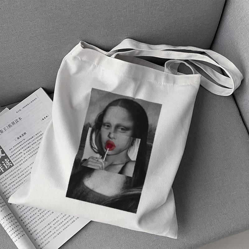 Aidegou2 Boodschappentas Mona Lisa Maria Monroe Esthetische bedrukking Anime Handtas Tote Bag Vrouwelijke Harajuku Shopper Schoudertassen Canvas Tas 24*26cm