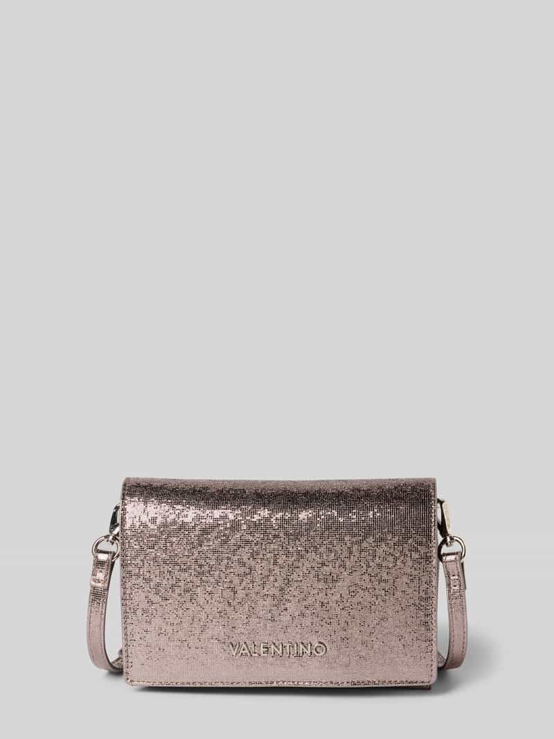 VALENTINO BAGS Glanzende handtas met labelapplicatie, model 'EMBER'
