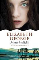 Het Fluistereiland: Achter het licht - Elizabeth George