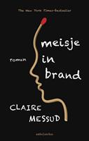 Clairemessud Meisje in brand