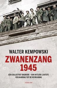 Walter Kempowski Zwanenzang 1945 -   (ISBN: 9789400405783)