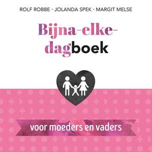 Jolanda Spek, Margit Melse Bijna-elke-dagboek voor moeders en vaders -   (ISBN: 9789043533454)