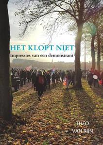 Theo van Rijn Het klopt niet -   (ISBN: 9789464482829)