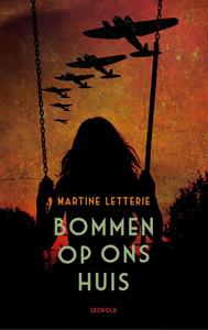 Martine Letterie Bommen op ons huis -   (ISBN: 9789025876760)