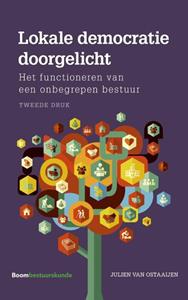 Julien van Ostaaijen Lokale democratie doorgelicht -   (ISBN: 9789462362611)