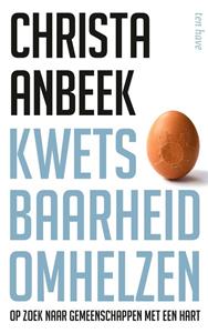 Christa Anbeek Kwetsbaarheid omhelzen -   (ISBN: 9789025911959)