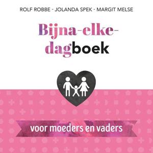 Jolanda Spek, Margit Melse Bijna-elke-dagboek voor moeders en vaders -   (ISBN: 9789043533447)