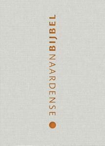 Pieter Oussoren Naardense Bijbel 2024 met DC, Ivoorwit met goudsnee -   (ISBN: 9789493220669)