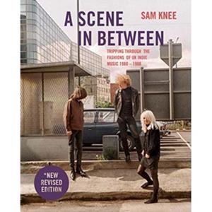 Van Ditmar Boeken B.V. A Scene In Between - Knee, Sam