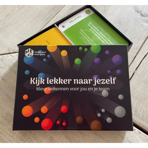 True Value B.V. Kijk Lekker Naar Jezelf - Cor Keijser