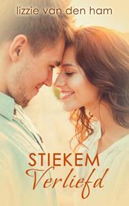 Lizzie van den Ham Stiekem verliefd -   (ISBN: 9789403605425)