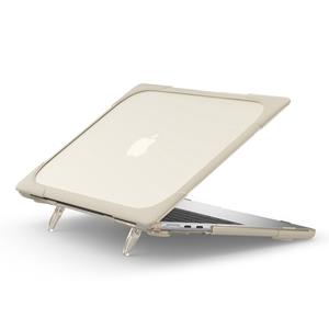 Lunso  MacBook Air 13 inch M2 (2022) - Armor cover hoes met pootjes - Beige