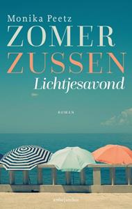 Monika Peetz Zomerzussen. Lichtjesavond -   (ISBN: 9789026366499)