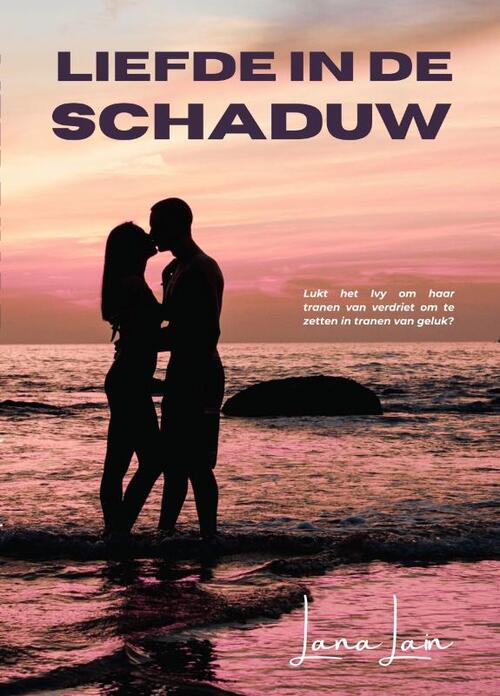 Lana Lain Liefde in de schaduw -   (ISBN: 9789492792532)