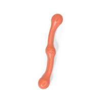 West Paw Wurfspielzeug Zwig orange, Länge: ca. 35 cm, Durchmesser:  ca. 5 cm