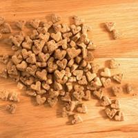alsa-nature Mini-Dinkel-Herzen, 250 g, Hundefutter