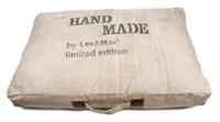 Lex & Max Hondenkussen Handmade Zand - Boxbed - 75 x 50cm - Kussenhoes
