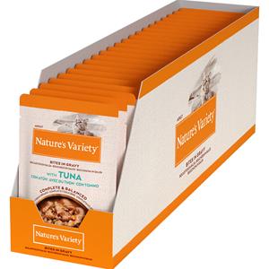 Nature’s Variety 16 + 8 / 32 + 12 / 64 + 24 gratis! 44 / 88 x 85 g Nature's Variety Bites in Saus  - met tonijn (44 x 85 g)