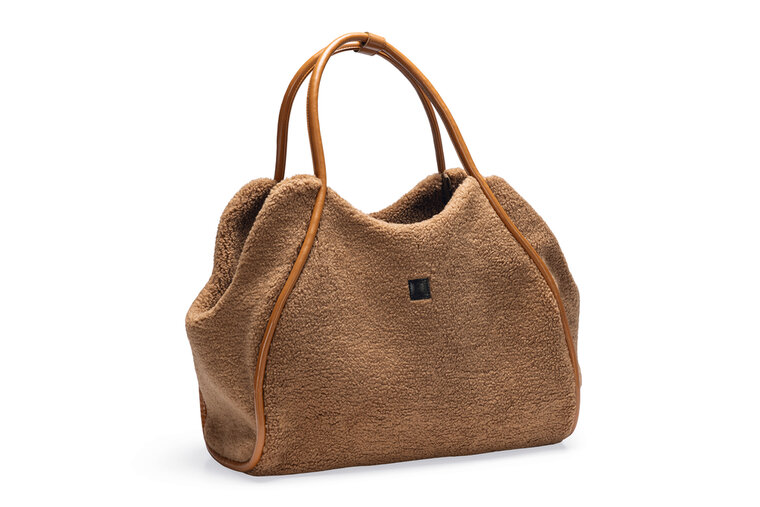 Designed by Lotte Hondendraagtas Tebby cognac 43x18x35 cm