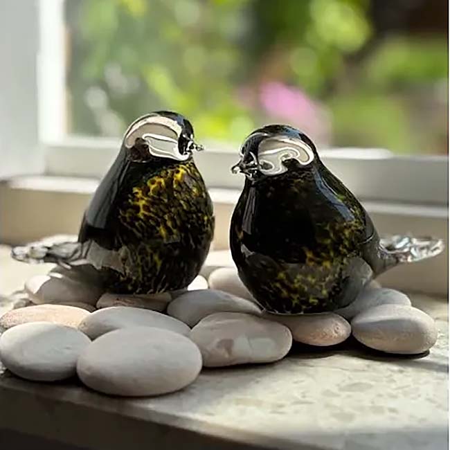 Urnwebshop Twee Kristalglazen Mini Vogel Urnen Nature by Night (0.06 liter)