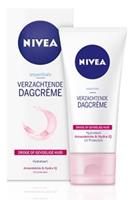Nivea Essentials Hydraterende Dagcreme Droge Of Gevoelige Huid 50ml