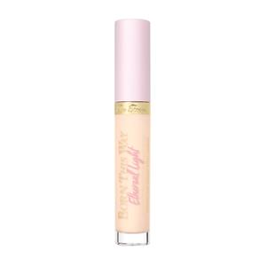 Too Faced - Born This Way Ethereal Light Concealer - Concealer - -born This Way Light Concealer Milkshake