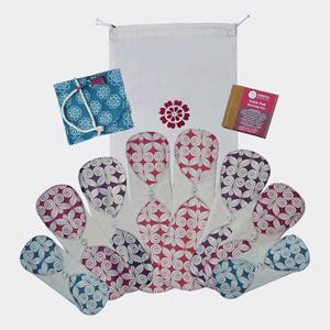 Eco Femme First Period Kit - wasbaar maandverband startpakket of geschenkset voor de eerste menstruatie (Kleur: Wit)