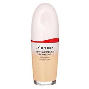 Shiseido Revitalessence Skin Glow Foundation SPF30