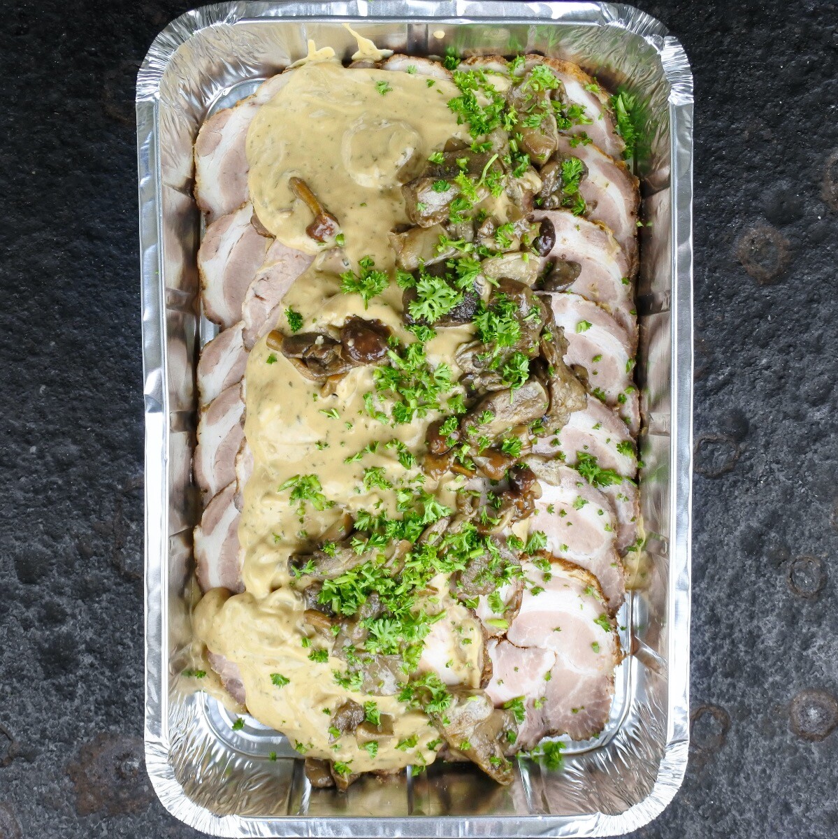 The Butchery Ovenslee procureurrollade met jagersaus