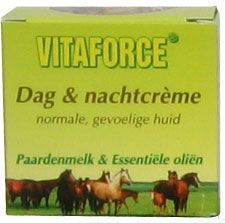 Vitaforce Dag- en nachtcrème met paardenmelk 50ml