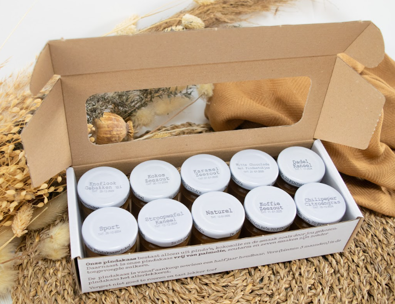De Pindakaaswinkel Doos 17 x 10 mini's giftsets