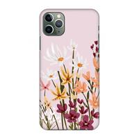 CaseCompany Painted wildflowers: Volledig geprint iPhone 11 Pro Max Hoesje