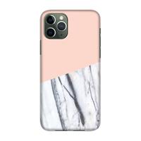 CaseCompany A touch of peach: Volledig geprint iPhone 11 Pro Hoesje